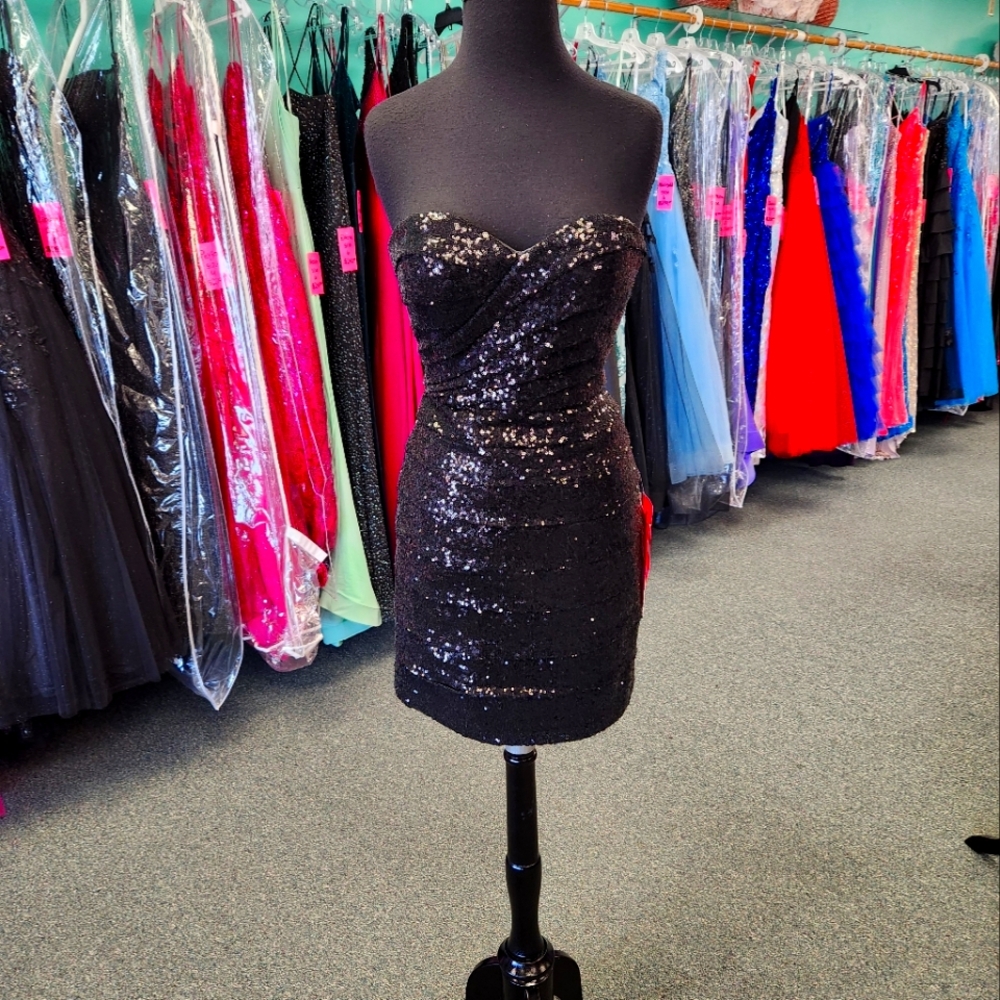 Alyce 4346 Black Size 2 Sequin Short Homecoming Dress Party Formal